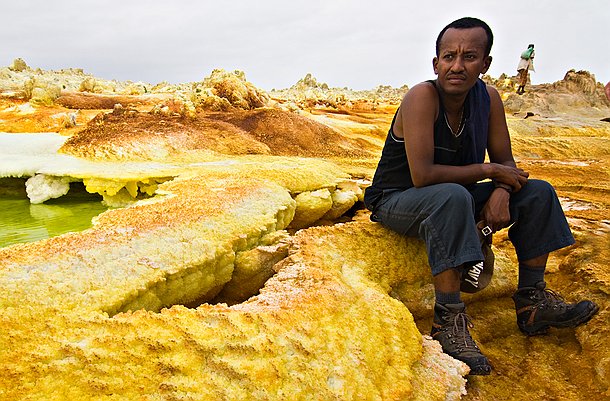 Salem Salem, guide, interprète, ethnologue, qui nous a accompagné durant tout ce périple .....